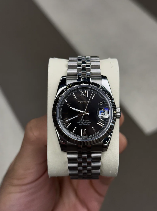 Black Roman Numeral Dial