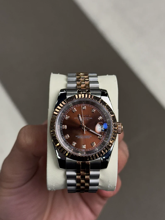 Chocolate Diamond Dial